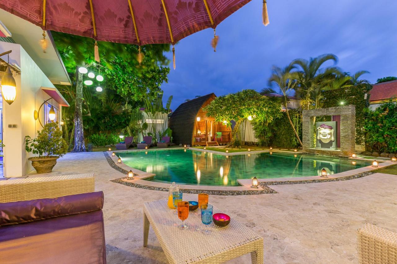 Villa Purple Legian Exterior foto